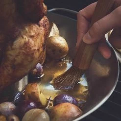 Burnhard Kiphouder - Chicken Roaster - RVS - 30,5 X 3,9 Cm -Keukengrill 1200x1200 340