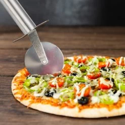 ProudProducts - Pizzasnijder - Ophangbaar - RVS -Keukengrill 1200x1200 661