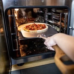 Boska Pizzasteen Deluxe - Voor Oven & BBQ - Knapperige Pizza's - Ø 29.5 Cm - BBQ Accessoires -Keukengrill 1200x1200 776