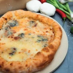 Boska Pizzasteen Deluxe - Voor Oven & BBQ - Knapperige Pizza's - Ø 29.5 Cm - BBQ Accessoires -Keukengrill 1200x1200 777