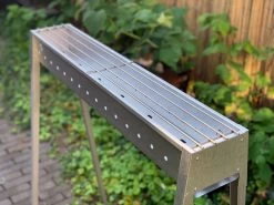 Spiedini Saté-bbq Bali 80 - Saté Houtskoolbarbecue Met Horizontaal Rooster - 80 Cm Lang, 11 Cm Breed - Materiaal: Gealuminiseerd Ijzer -Keukengrill 1200x899 3