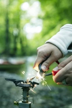 Light My Fire FireSteel Scout Bio Blauw + Noodfluit Milieuvriendelijke Vuurmaker Magnesium Aansteker -Keukengrill 800x1200 10